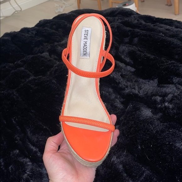 Steve Madden Bright Orange Wedge Sandals - Picture 2 of 5